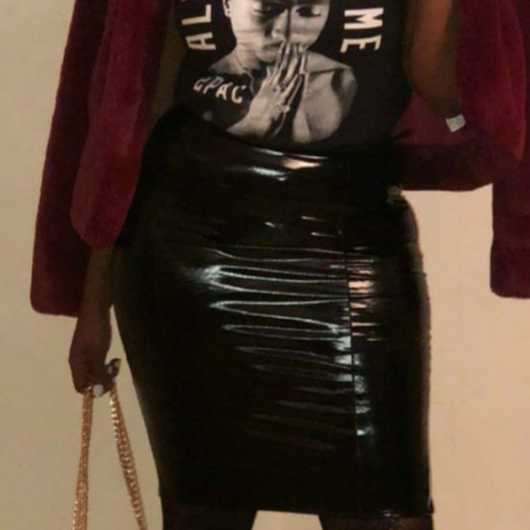 High Waist Black Liquid Latex Fitted Midi Skirt - Picture 3 of 8